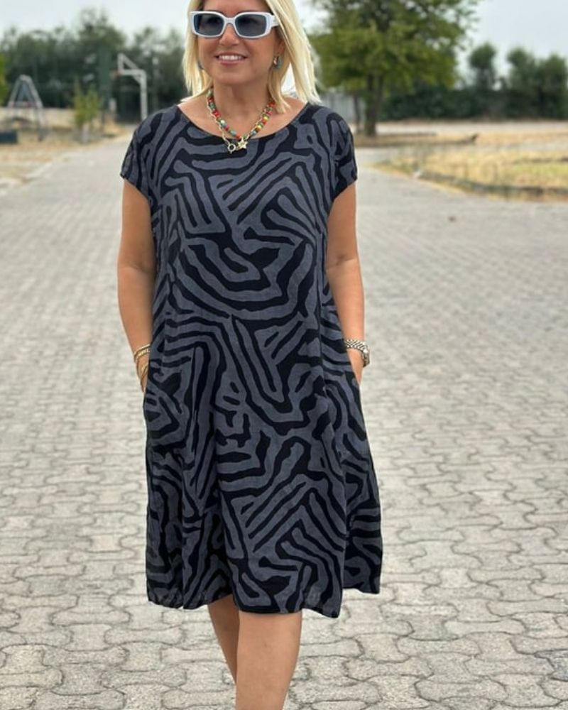 Nelia™ - Sommarklänning Ibiza med rund halsringning och vacker print