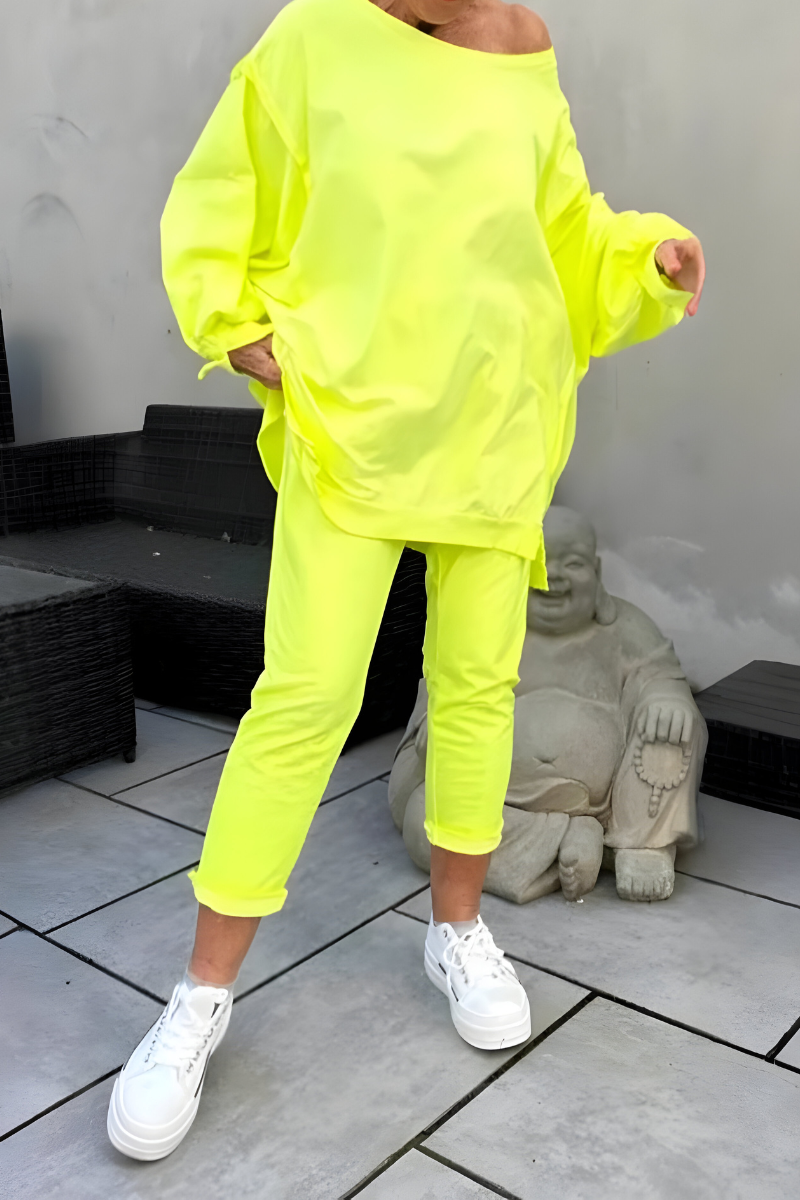 VALENTINA | Loungeset som kombinerar modern komfort och avslappnad elegans för vardagen