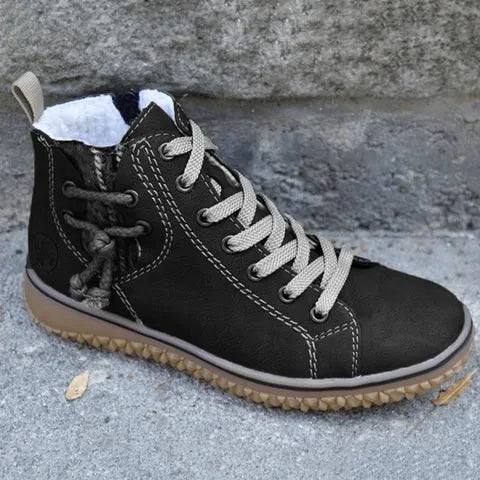 Julia – Stilfulla boots för varje säsong