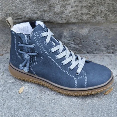 Julia – Stilfulla boots för varje säsong